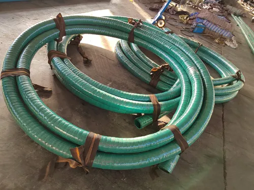 Gummirohr mit großem Durchmesser vs. Metallrohr – welches verträgt Vibrationen und Wärmeausdehnung im Laufe der Zeit tatsächlich besser?